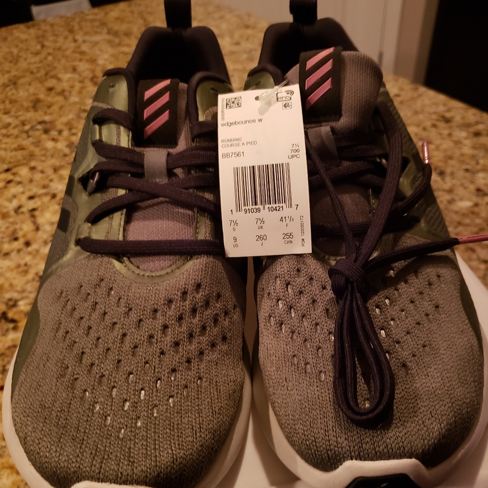Adidas Sneakers Size 9